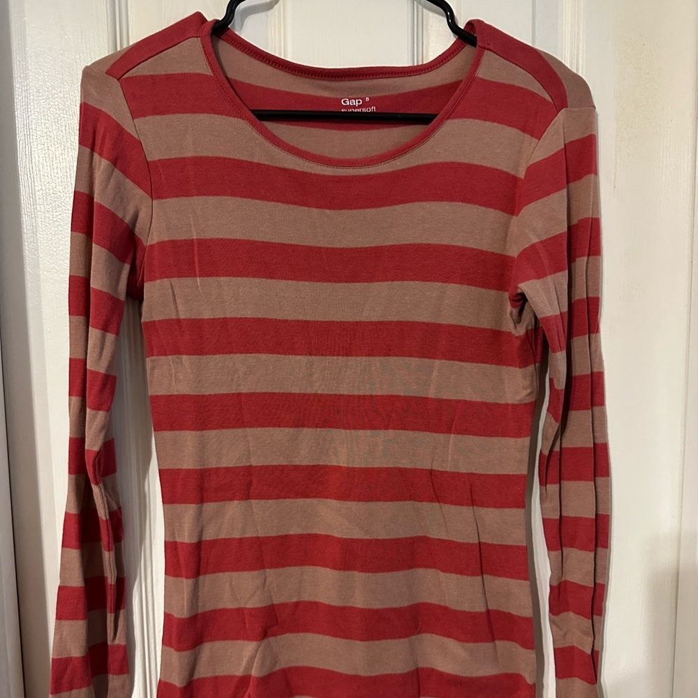 Long Sleeve Dark Pink Stripped Shirt